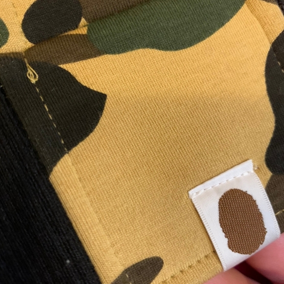 •Bape Yellow Camo Bomber Jacket• - Picture 3 of 8